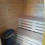 Dom I Nad Morzem I Jeziorem - - Jaroslawiec Ferienhaus