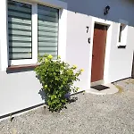 Dom I Nad Morzem I Jeziorem - - Jaroslawiec