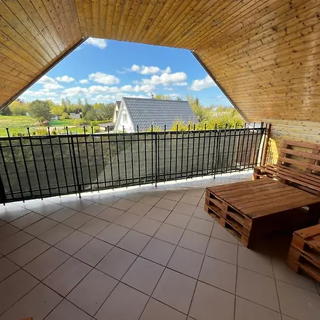 Feriehus Dom I Nad Morzem I Jeziorem - - Jaroslawiec Jezierzany