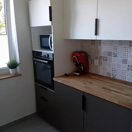 Dom I Nad Morzem I Jeziorem - - Jaroslawiec Feriehus Jezierzany